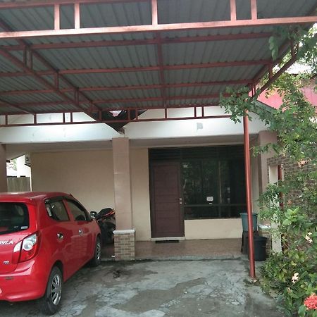 Wisma Arjuna Palangkaraya Exterior foto